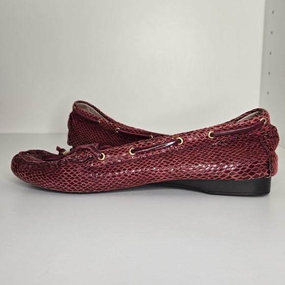 Michael Kors Snakeskin Embossed Ballet Flats Red Burgundy Leather | Size 6.5 - Picture 5 of 11